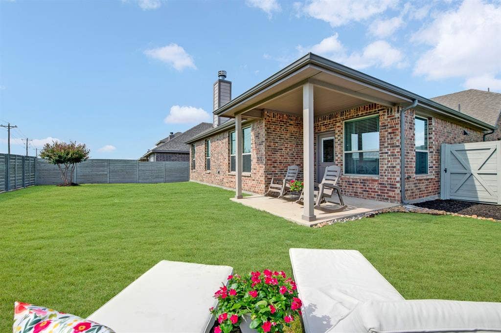 1328 Canary Lane, Argyle, TX 76226