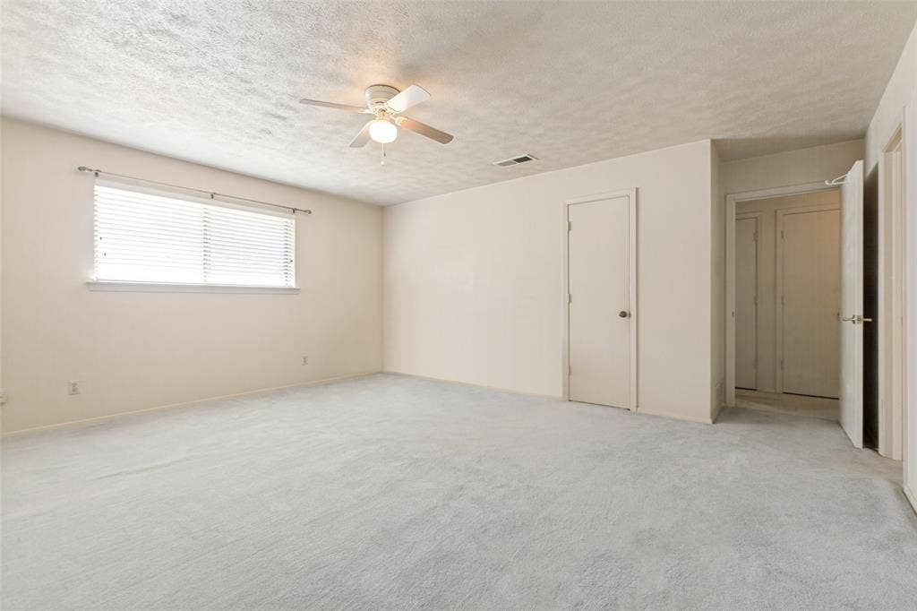 4091 Killion Drive, Dallas, TX 75229 4091 Killion Drive, Dallas, TX 75229