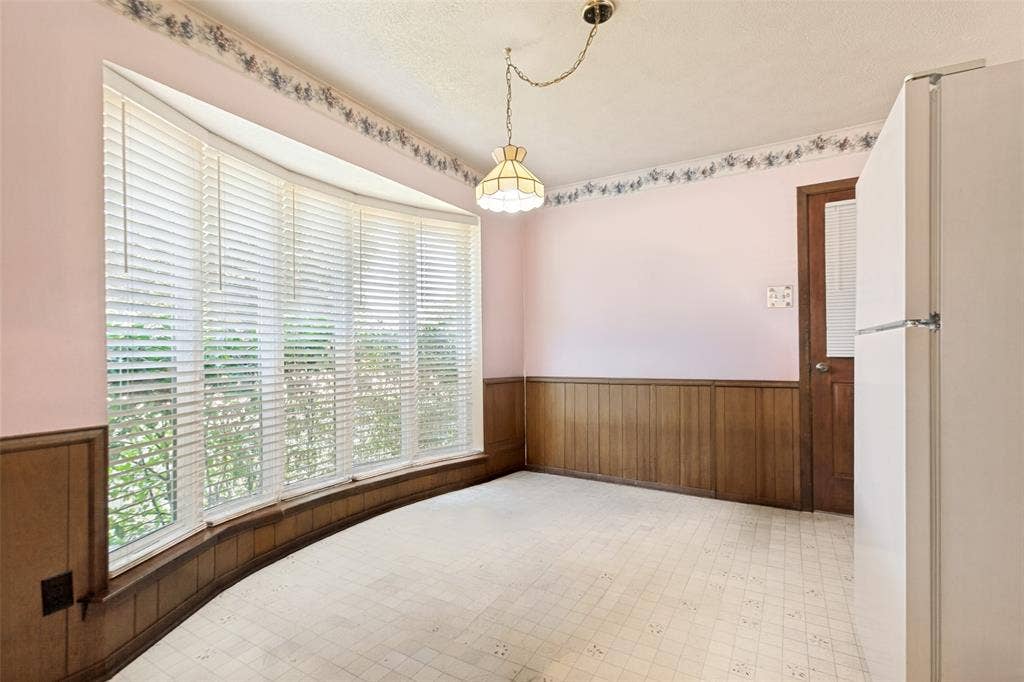 4091 Killion Drive, Dallas, TX 75229 4091 Killion Drive, Dallas, TX 75229