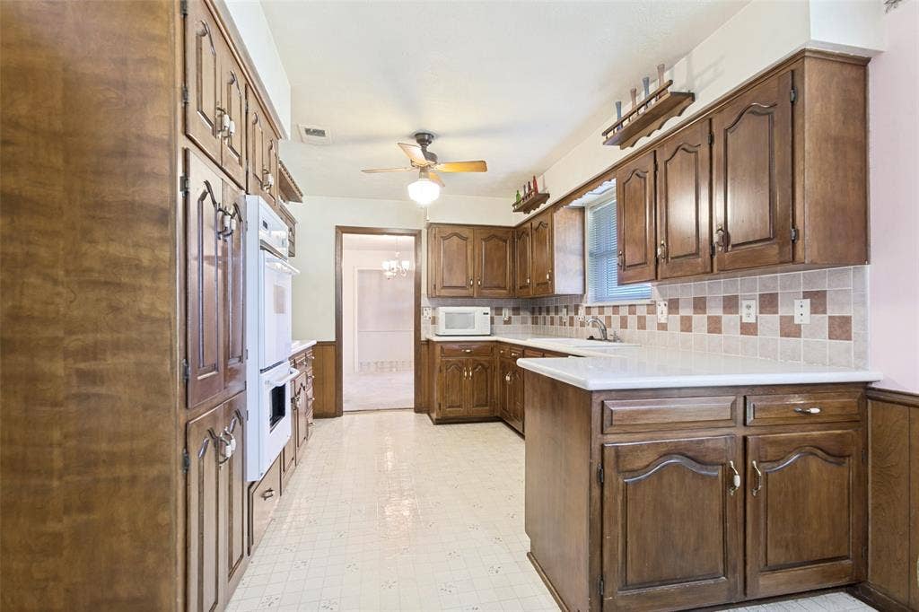 4091 Killion Drive, Dallas, TX 75229 4091 Killion Drive, Dallas, TX 75229