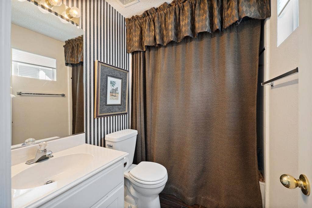 6860 Saddletree Trail, Plano, TX 75023
