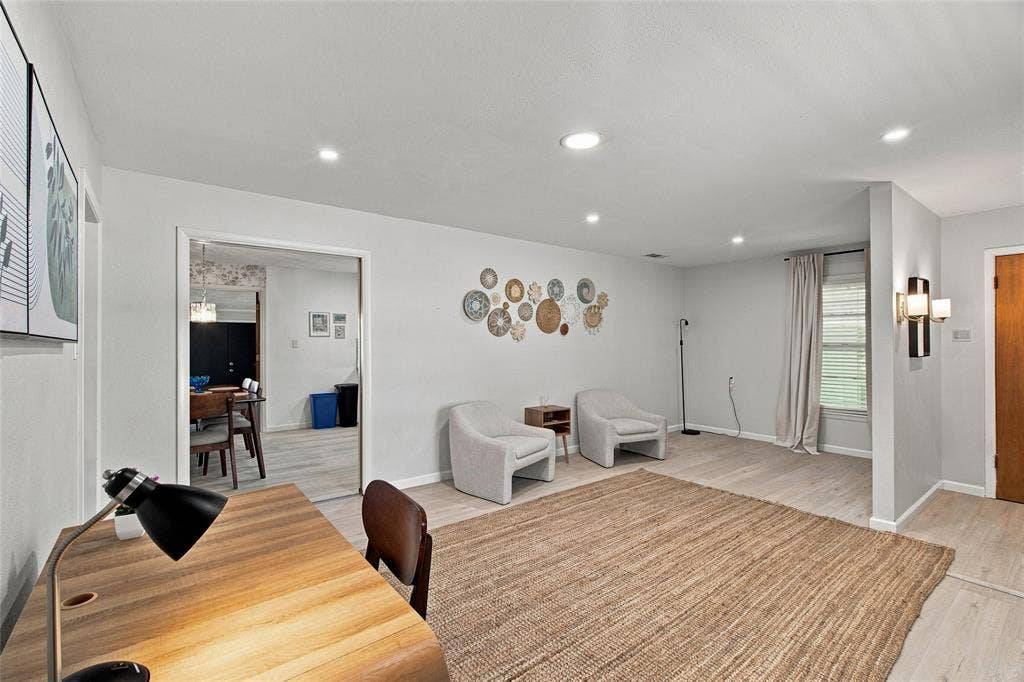 5130 Vicki Street, Haltom City, TX 76117 5130 Vicki Street, Haltom City, TX 76117
