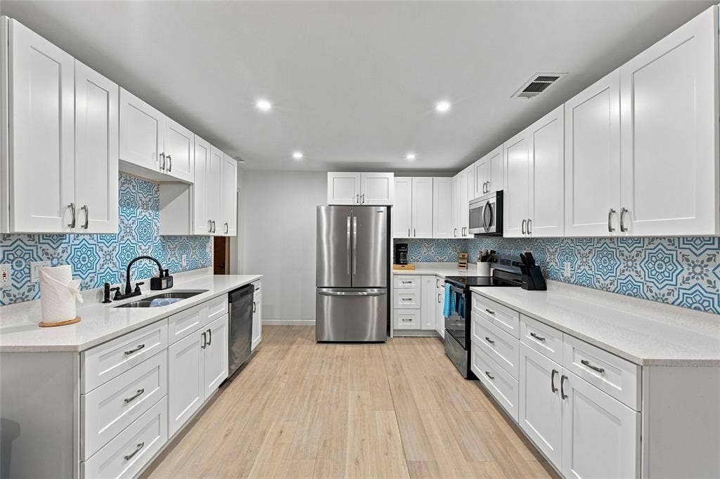 5130 Vicki Street, Haltom City, TX 76117 5130 Vicki Street, Haltom City, TX 76117