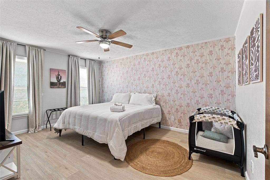 5130 Vicki Street, Haltom City, TX 76117 5130 Vicki Street, Haltom City, TX 76117