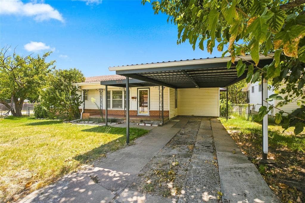 5130 Vicki Street, Haltom City, TX 76117 5130 Vicki Street, Haltom City, TX 76117