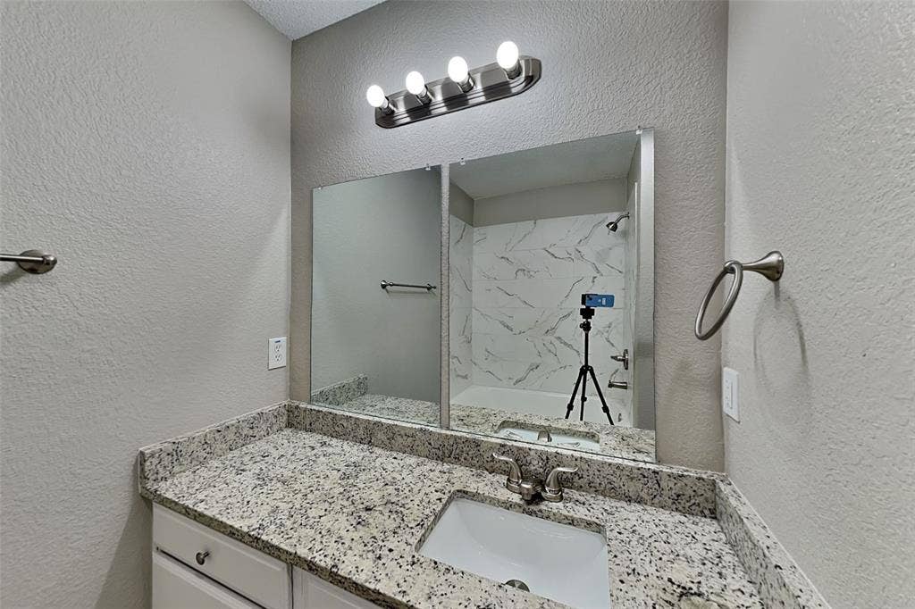 8809 Limestone Drive, Fort Worth, TX 76244 8809 Limestone Drive, Fort Worth, TX 76244