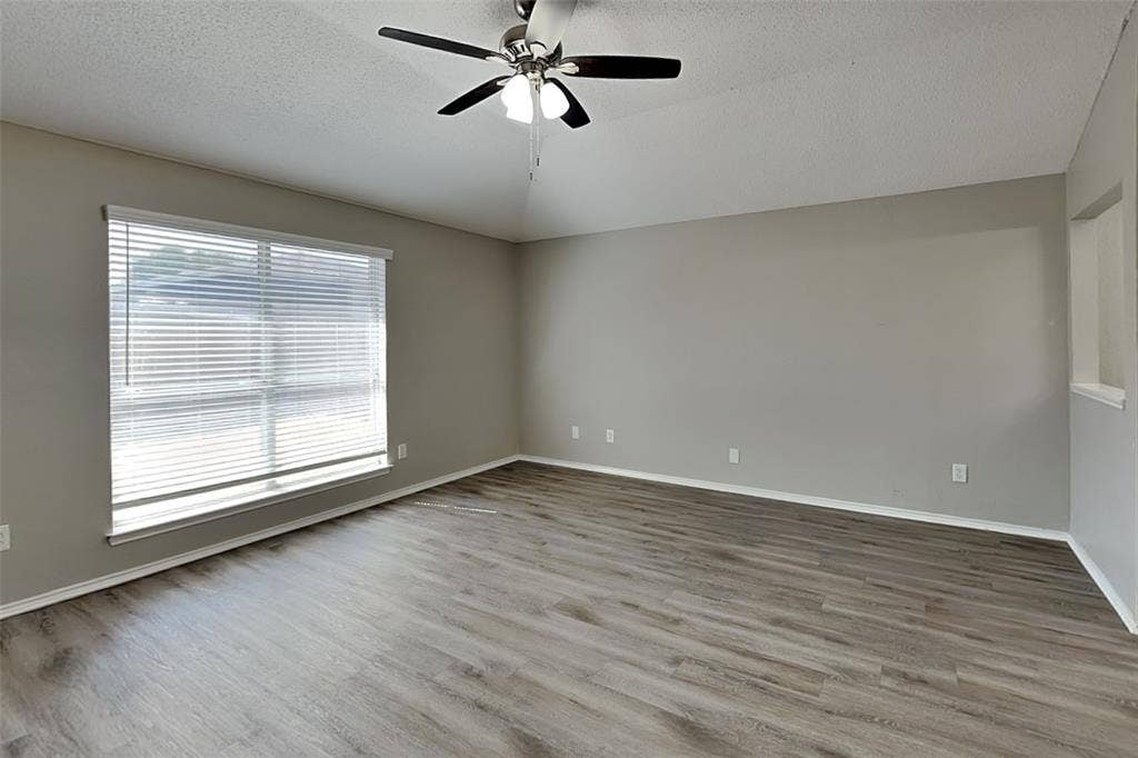 8809 Limestone Drive, Fort Worth, TX 76244 8809 Limestone Drive, Fort Worth, TX 76244
