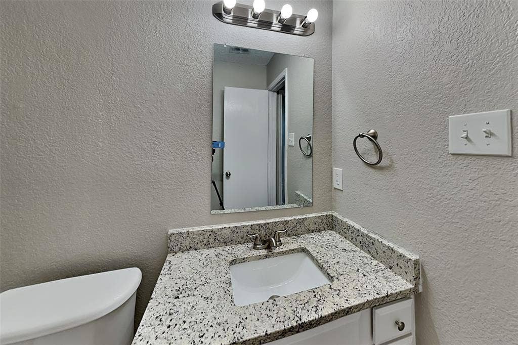 8809 Limestone Drive, Fort Worth, TX 76244 8809 Limestone Drive, Fort Worth, TX 76244