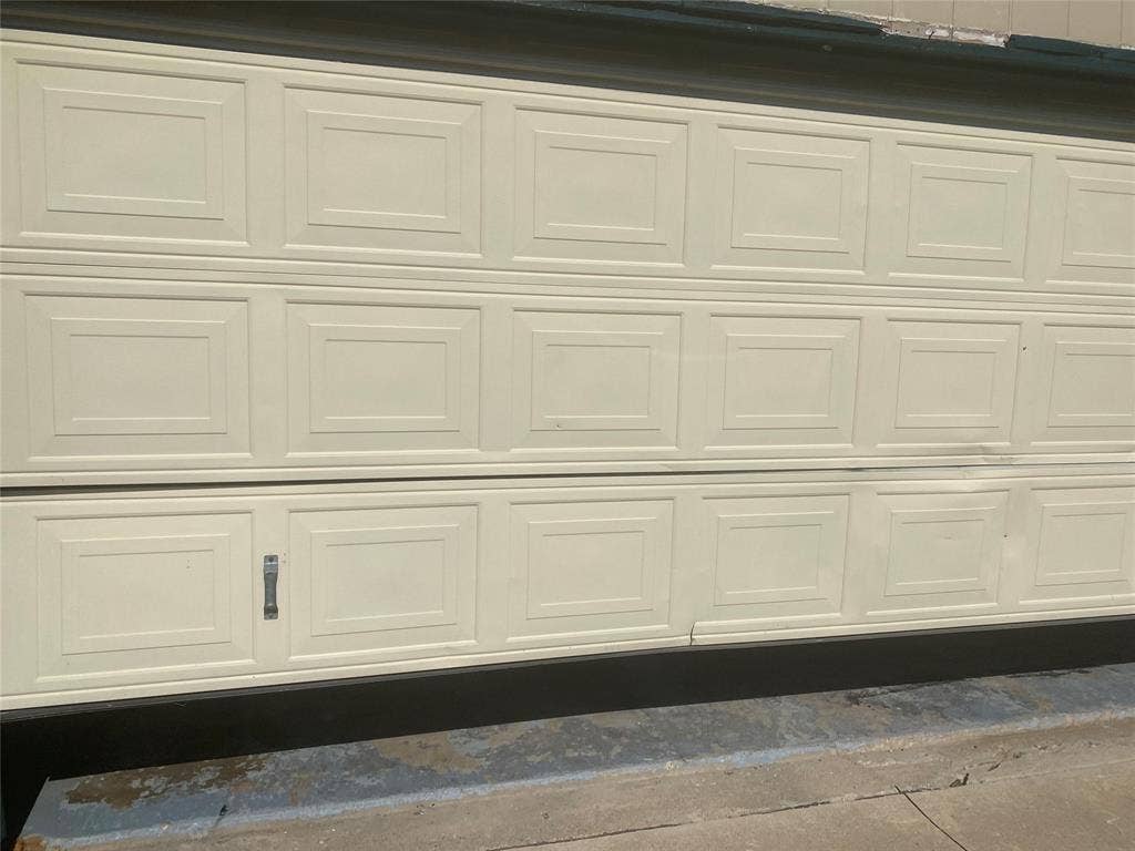 308 Hickorywood Street, Azle, TX 76020 308 Hickorywood Street, Azle, TX 76020