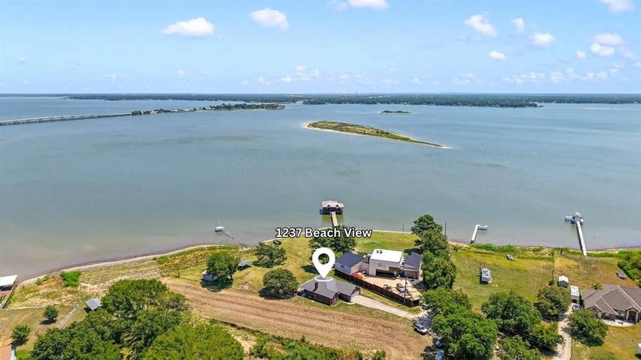 Property photo for 1237 Beachview, Seven Points, TX