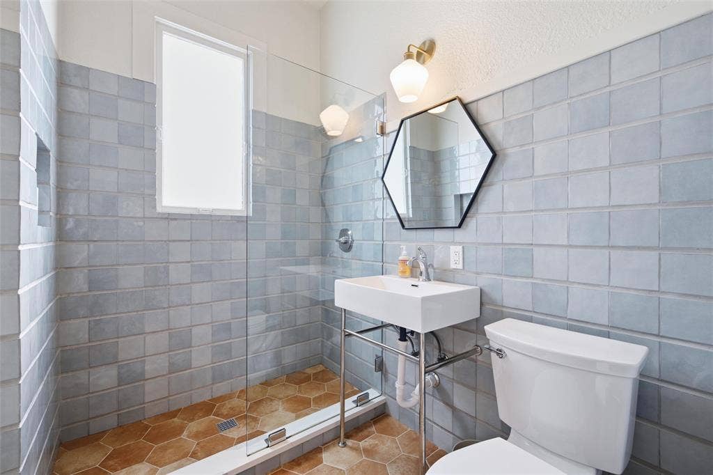 2001 Washington Avenue, Waco, TX 76701 2001 Washington Avenue, Waco, TX 76701