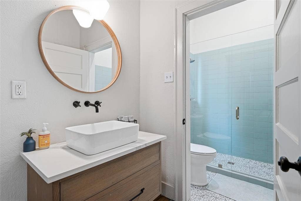 2001 Washington Avenue, Waco, TX 76701 2001 Washington Avenue, Waco, TX 76701