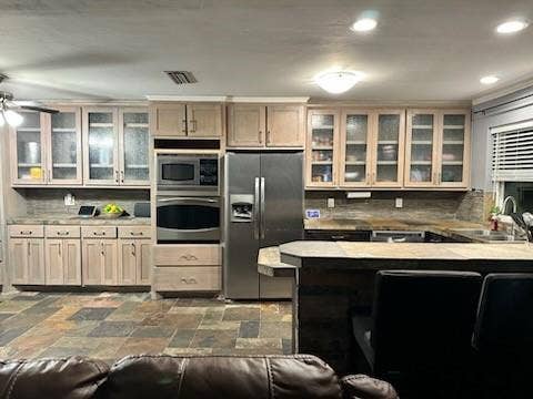 113 E Avenue C, Waxahachie, TX 75165 113 E Avenue C, Waxahachie, TX 75165