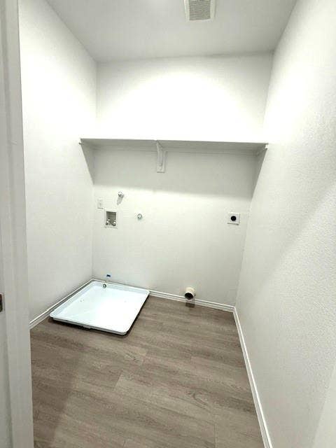 3501 Renfro, #417, Burleson, TX 76028 3501 Renfro, #417, Burleson, TX 76028