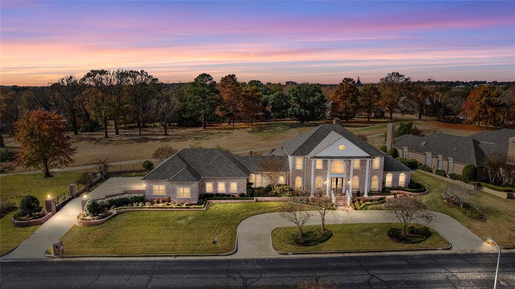 7005 Gleneagles Drive, Tyler, TX 75703