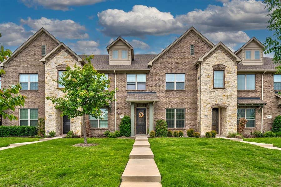 Property photo for 3712 Lantern Lane, McKinney, TX