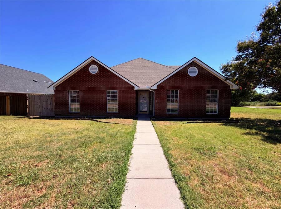 Property photo for 1713 Kennedy Drive, Wylie, TX