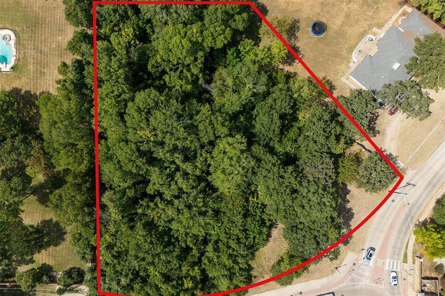 Property photo for 3900 Jackson Road, Colleyville, TX