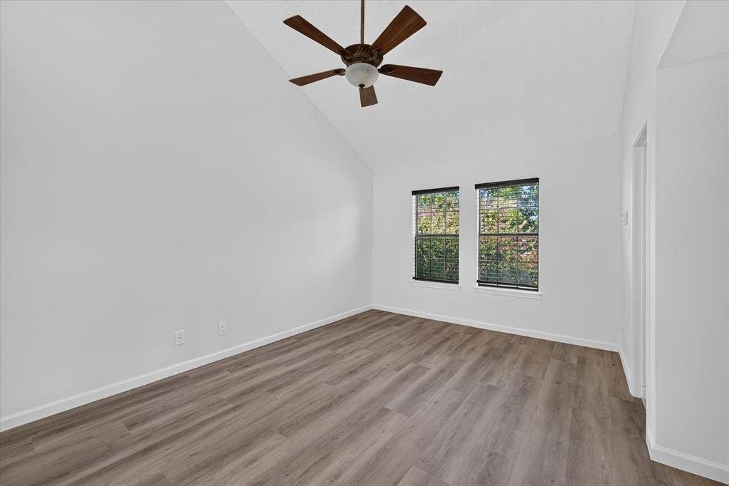 631 Mission Circle, Irving, TX 75063 631 Mission Circle, Irving, TX 75063