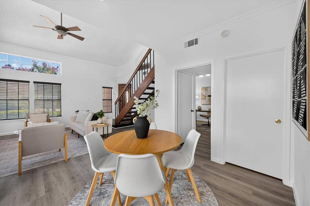 631 Mission Circle, Irving, TX 75063 631 Mission Circle, Irving, TX 75063