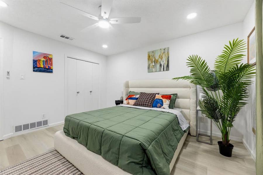 Property photo for 210 Slaughter Street, Arlington, TX