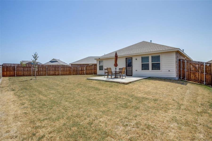 Property photo for 425 Sweet Shade Lane, Princeton, TX