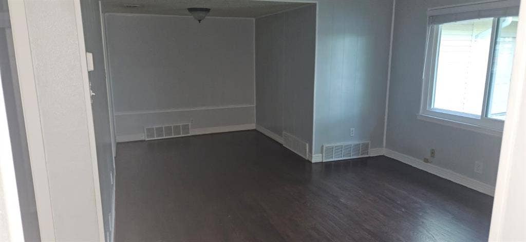 1214 Burleson Street, Grand Prairie, TX 75050 1214 Burleson Street, Grand Prairie, TX 75050