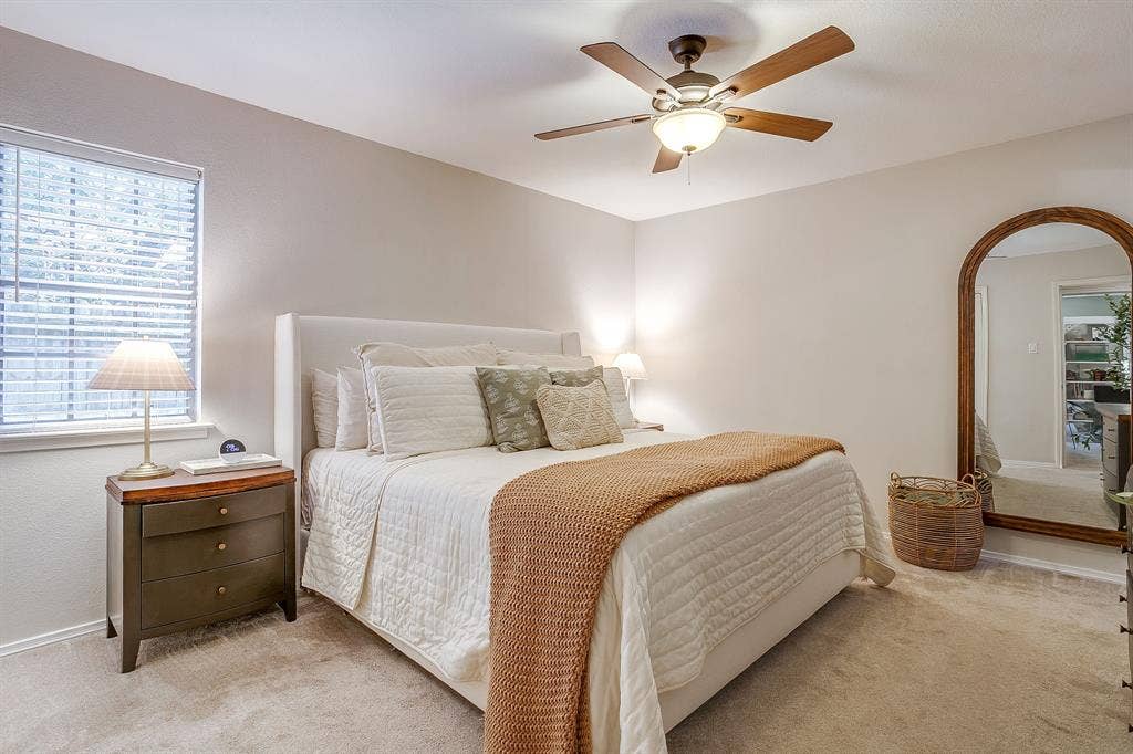 2814 Blackwood Drive, Arlington, TX 76013