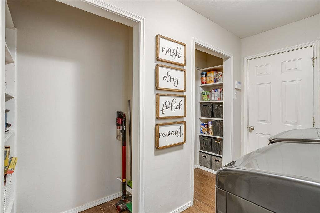 2814 Blackwood Drive, Arlington, TX 76013
