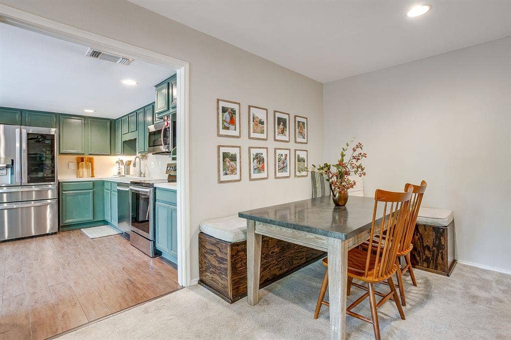 2814 Blackwood Drive, Arlington, TX 76013