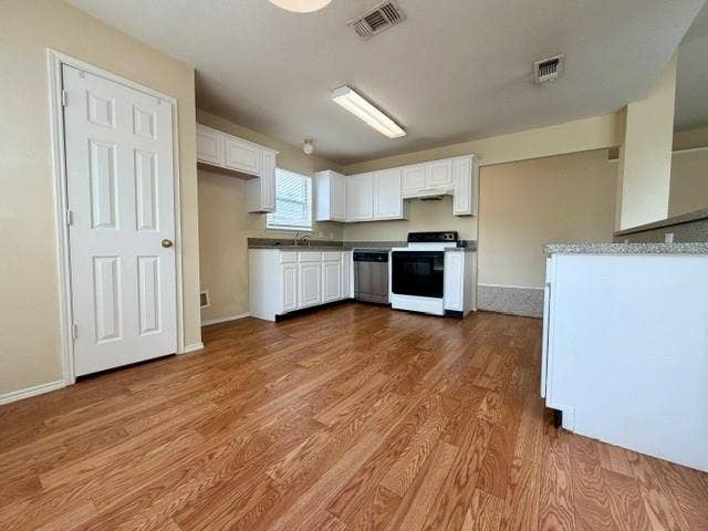 1611 Windcastle Drive, Mansfield, TX 76063 1611 Windcastle Drive, Mansfield, TX 76063