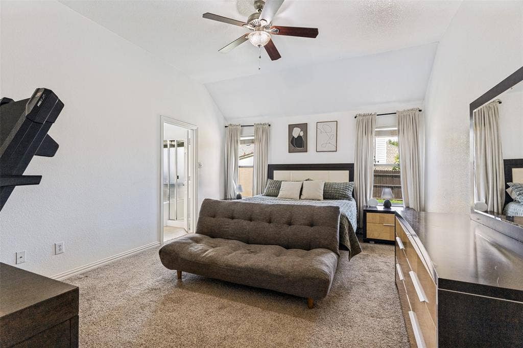 7045 Welshman Drive, Fort Worth, TX 76137