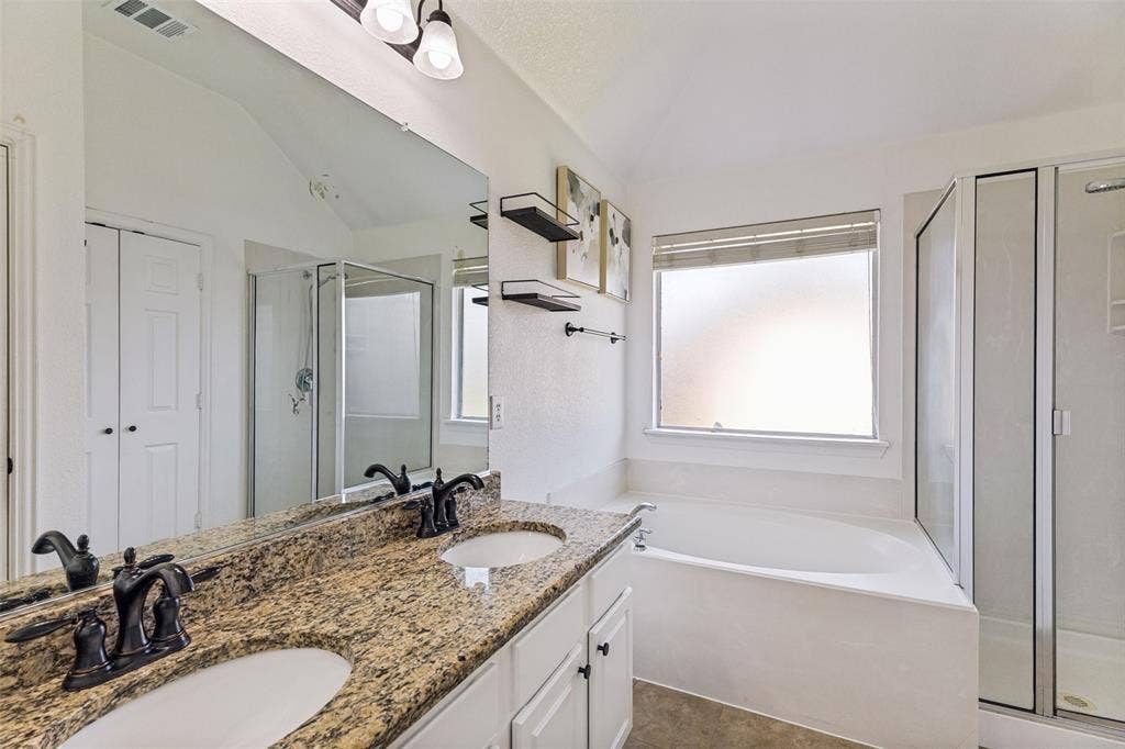 7045 Welshman Drive, Fort Worth, TX 76137