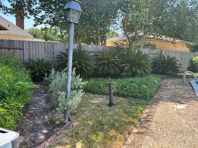 9035 Hendon Lane, Houston, TX 77036 9035 Hendon Lane, Houston, TX 77036