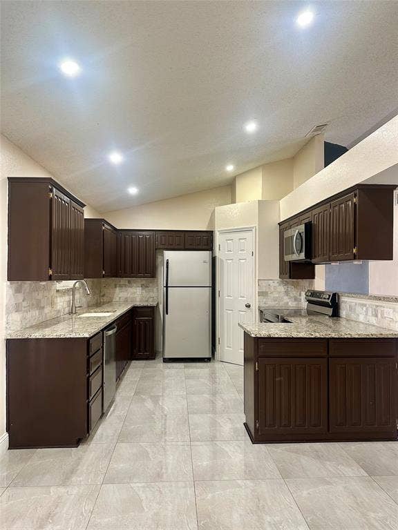 6217 Firebird Drive, Watauga, TX 76148 6217 Firebird Drive, Watauga, TX 76148