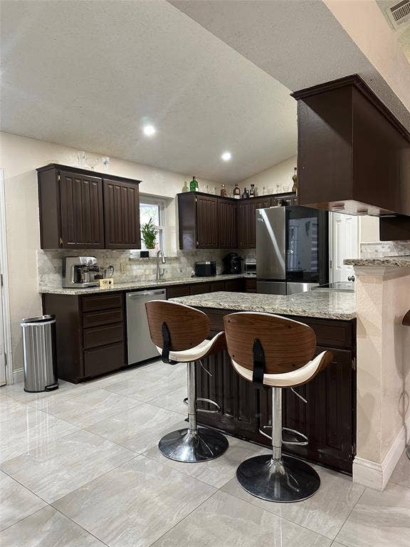 6217 Firebird Drive, Watauga, TX 76148 6217 Firebird Drive, Watauga, TX 76148