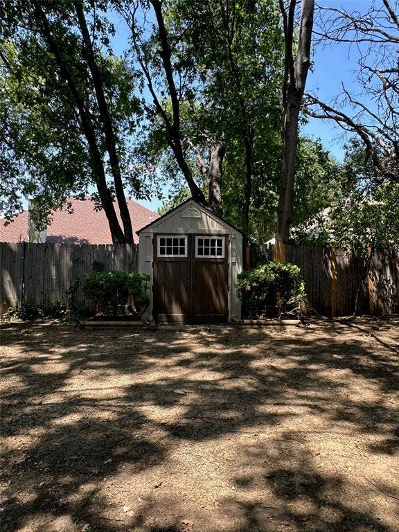 6217 Firebird Drive, Watauga, TX 76148 6217 Firebird Drive, Watauga, TX 76148