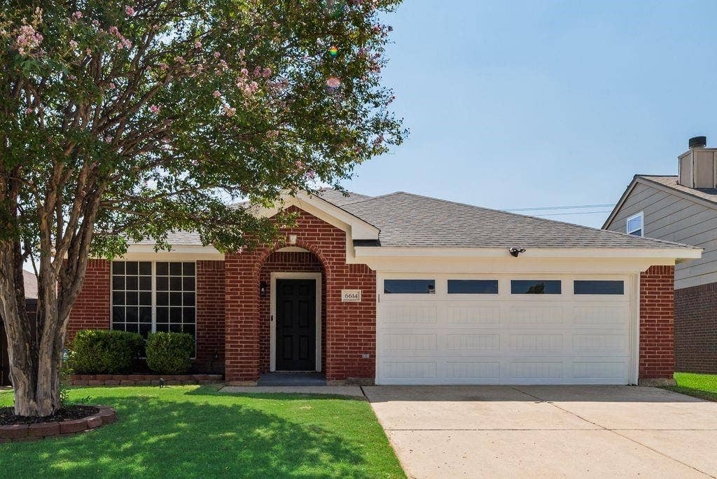 6614 Spartan Drive, Arlington, TX 76001 6614 Spartan Drive, Arlington, TX 76001