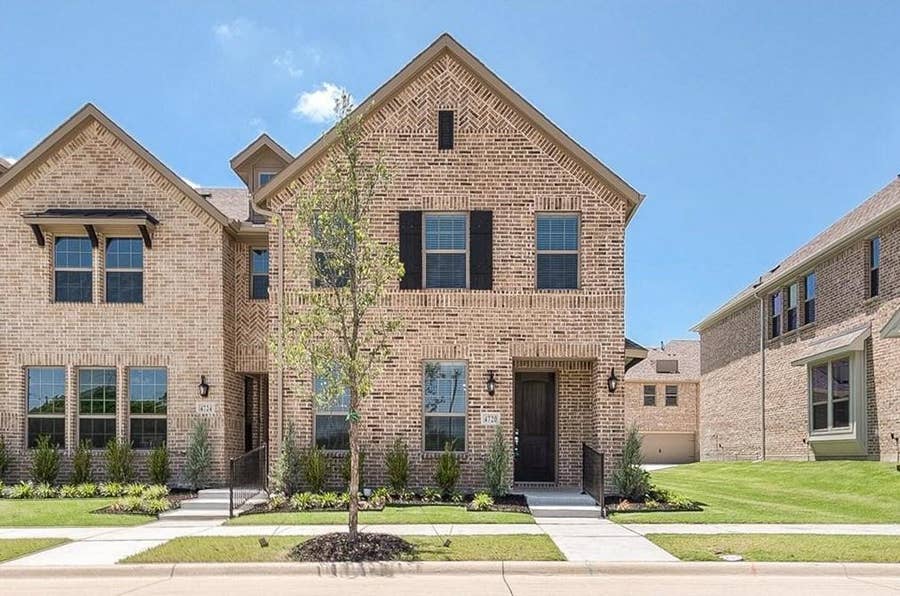 Property photo for 4720 Piedras Lanzar Drive, McKinney, TX
