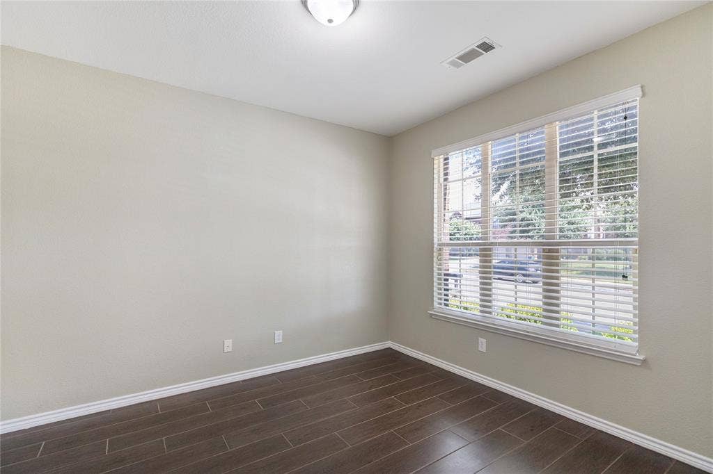 5708 Sleepy Creek Lane, Fort Worth, TX 76179 5708 Sleepy Creek Lane, Fort Worth, TX 76179