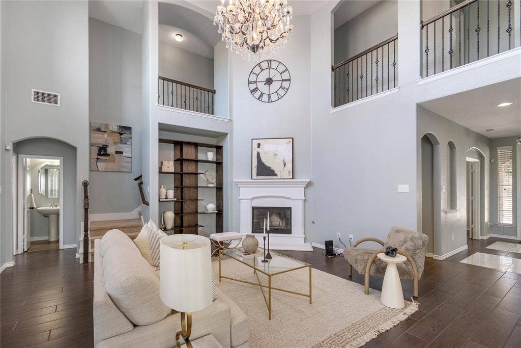 5708 Sleepy Creek Lane, Fort Worth, TX 76179 5708 Sleepy Creek Lane, Fort Worth, TX 76179