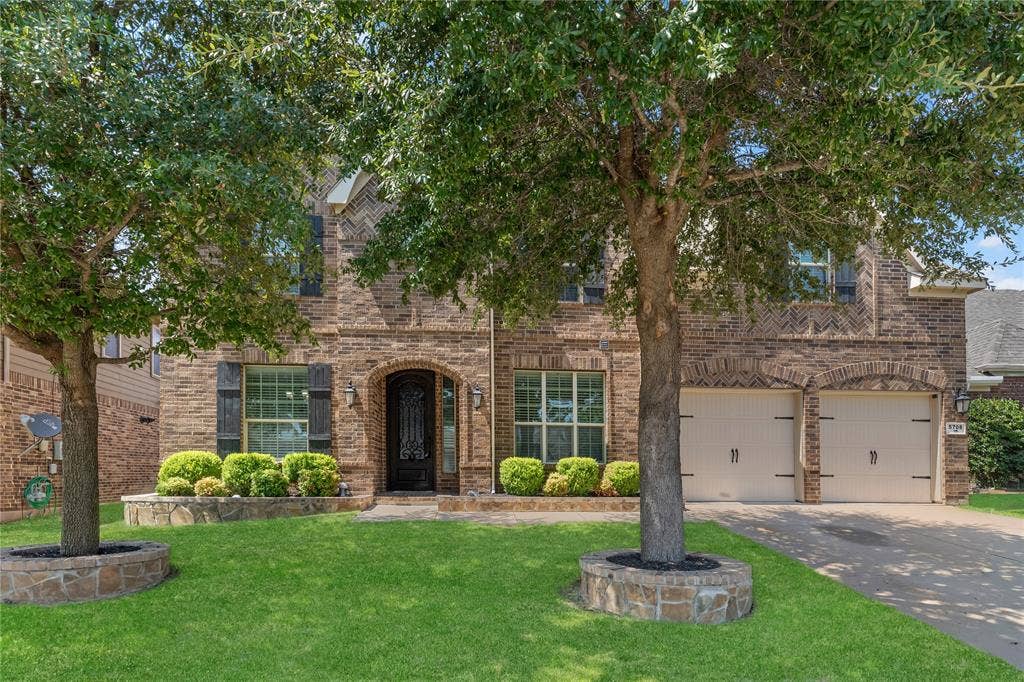 5708 Sleepy Creek Lane, Fort Worth, TX 76179 5708 Sleepy Creek Lane, Fort Worth, TX 76179