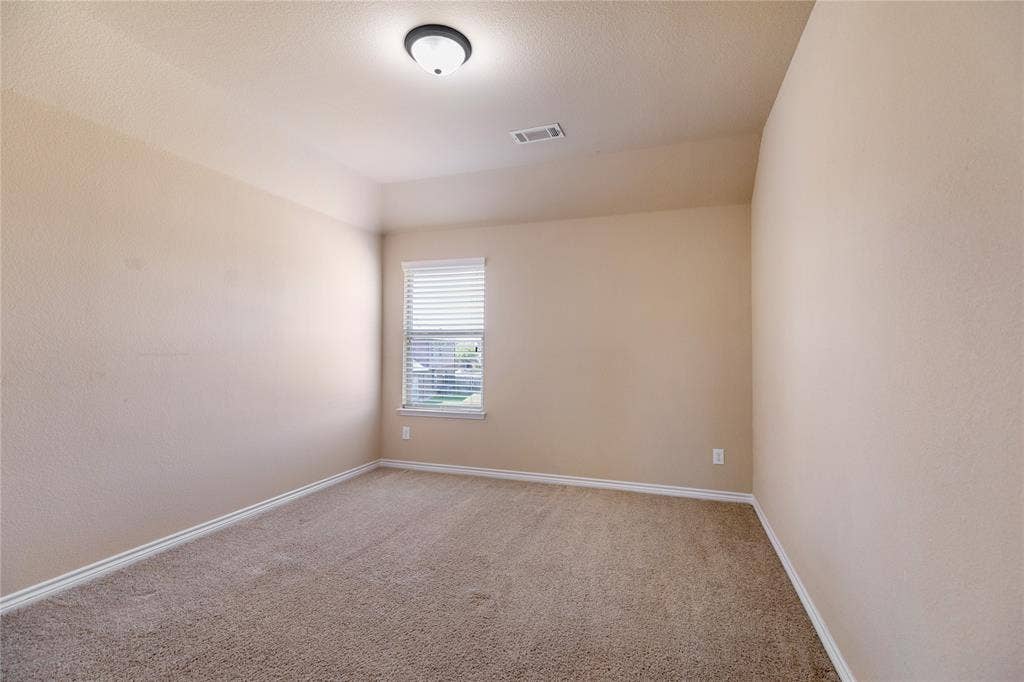 5708 Sleepy Creek Lane, Fort Worth, TX 76179 5708 Sleepy Creek Lane, Fort Worth, TX 76179