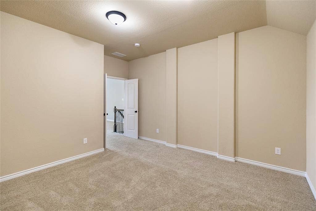 5708 Sleepy Creek Lane, Fort Worth, TX 76179 5708 Sleepy Creek Lane, Fort Worth, TX 76179