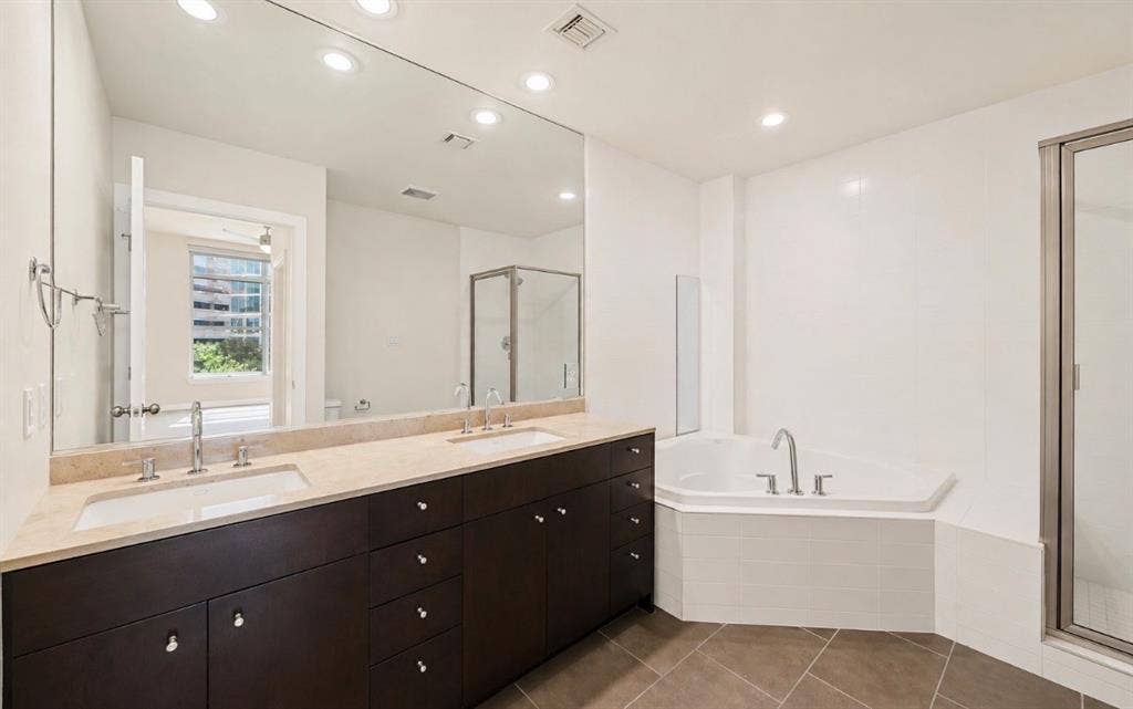 2323 N Houston Street, #310, Dallas, TX 75219 2323 N Houston Street, #310, Dallas, TX 75219
