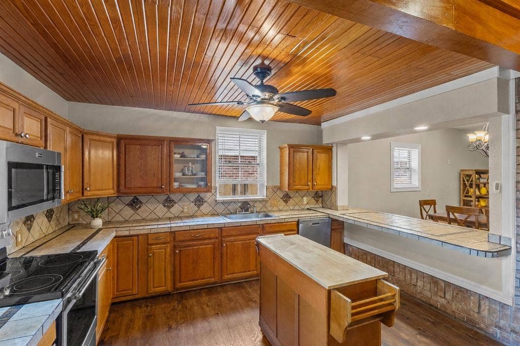 9224 Nathan Drive, White Settlement, TX 76108 9224 Nathan Drive, White Settlement, TX 76108