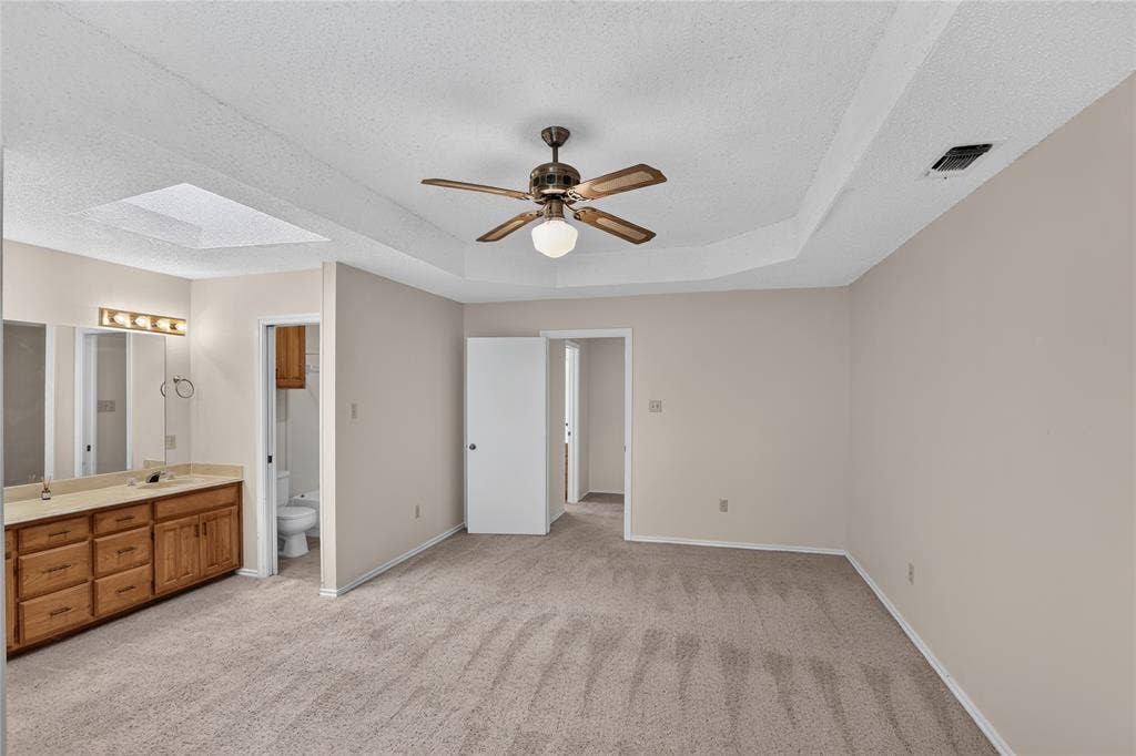 5103 El Rancho Court, Arlington, TX 76017 5103 El Rancho Court, Arlington, TX 76017
