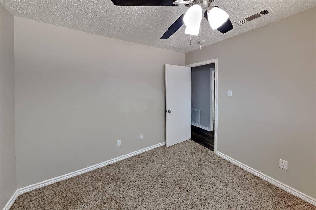 833 Harvest Glen Drive, Plano, TX 75023 833 Harvest Glen Drive, Plano, TX 75023