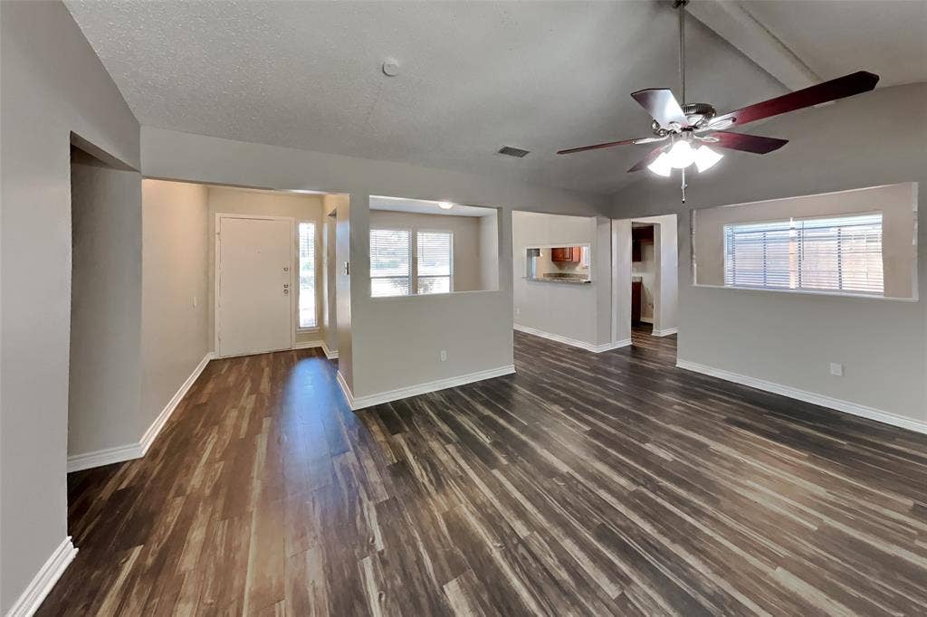 833 Harvest Glen Drive, Plano, TX 75023 833 Harvest Glen Drive, Plano, TX 75023