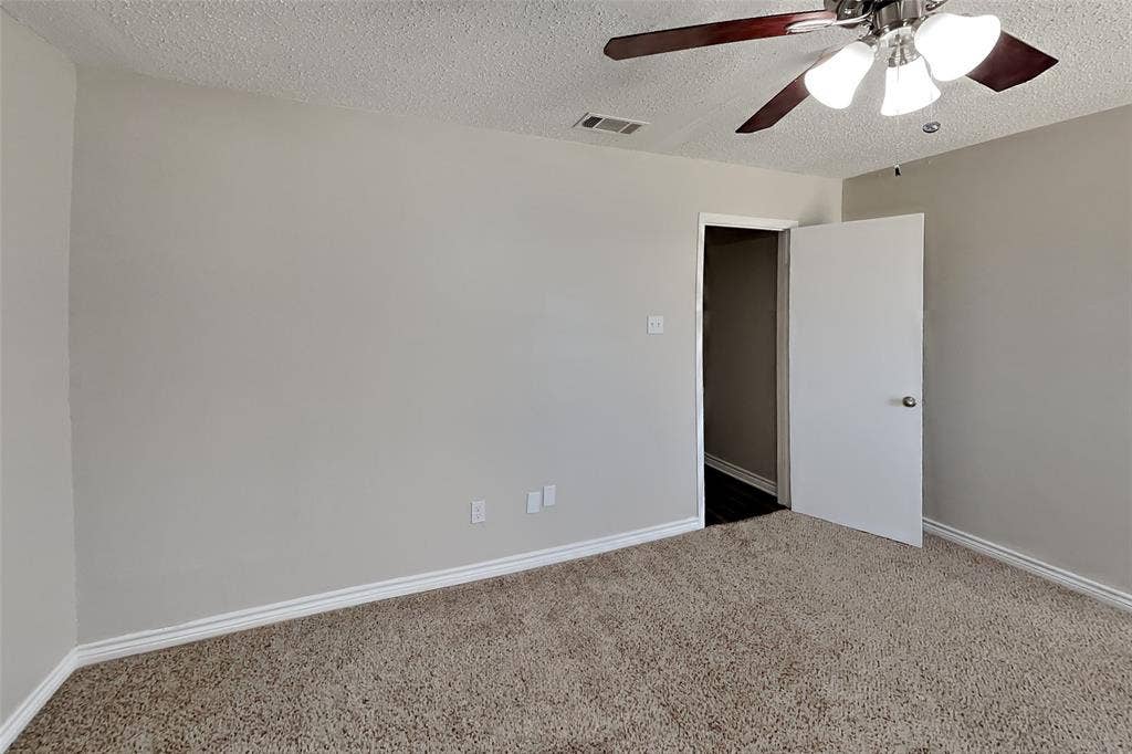 833 Harvest Glen Drive, Plano, TX 75023 833 Harvest Glen Drive, Plano, TX 75023